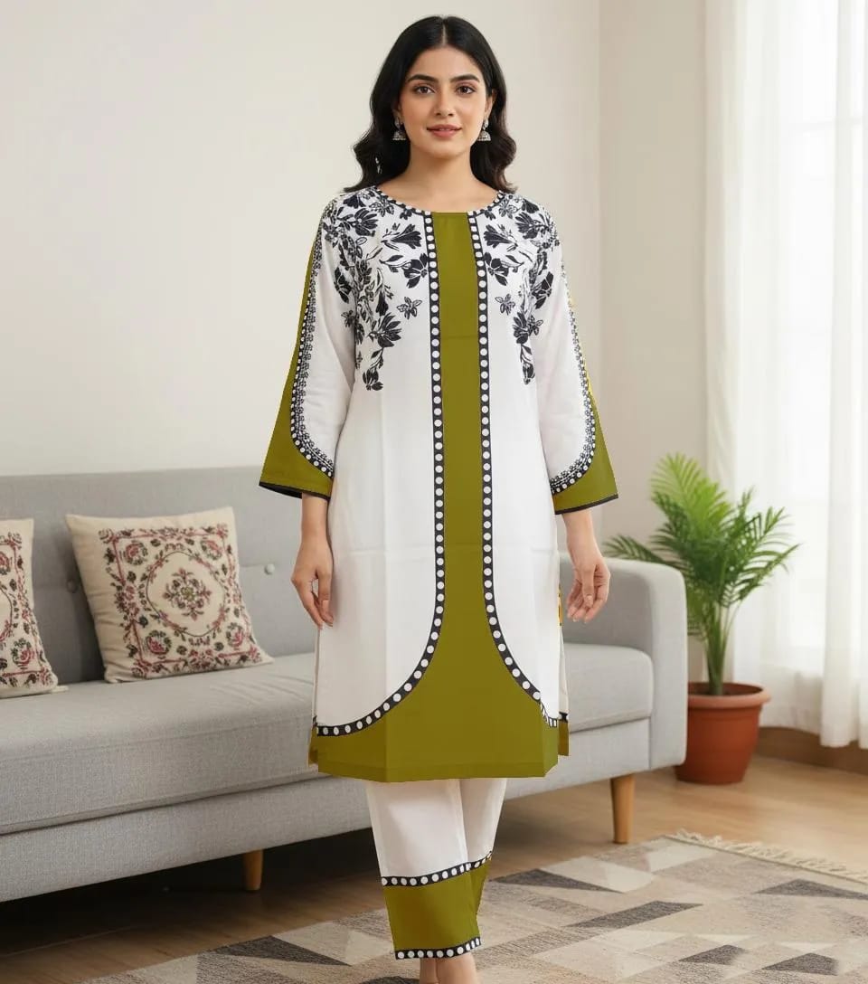 Green Printed Grip Silk 2Pcs Set Product Description: